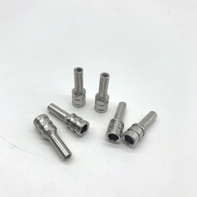 전기 이동법 CNC 선반 기계로 가공 부속, 육 리베트 견과 fastenal 6x31.6mm