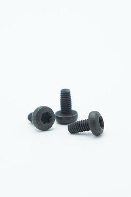 까만 육각형 소켓 팬 머리 나사 SS302 물자 4.25g 무게